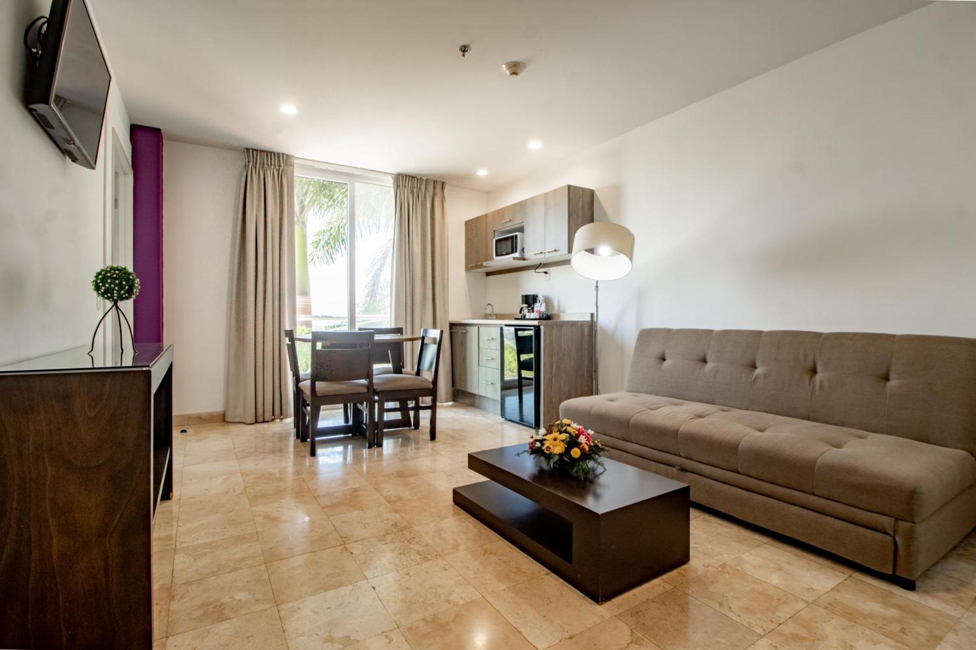 Memora Hotel & Villas Chapala Zewnętrze zdjęcie